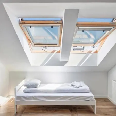 Close-central - One Bedroom With Balcony - Center - Sb12 格但斯克